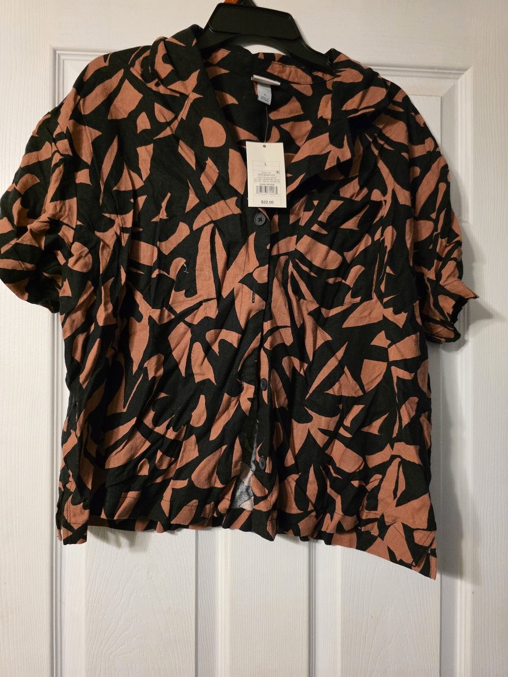 Target Black and Rust Abstract Short Sleeve Button-Front Shirt